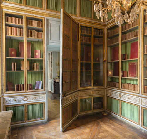 Marie Antoinette library at Versailles