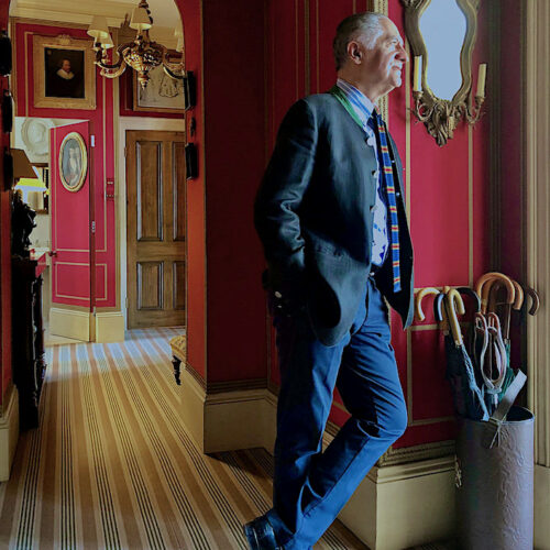 Alidad in his London flat via Quintessence-1