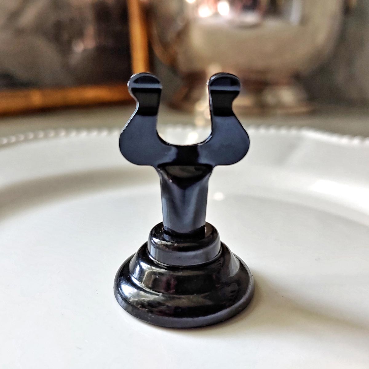 Simple Place Card Holders Set of 4 - Image 2