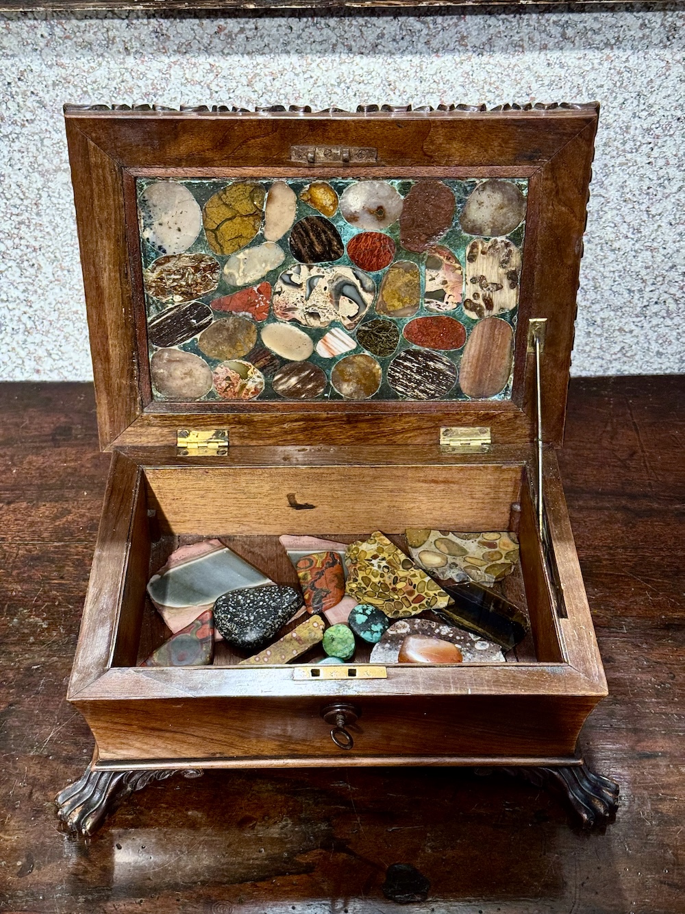 William IV specimen box, Cove Landing at The Winter Show