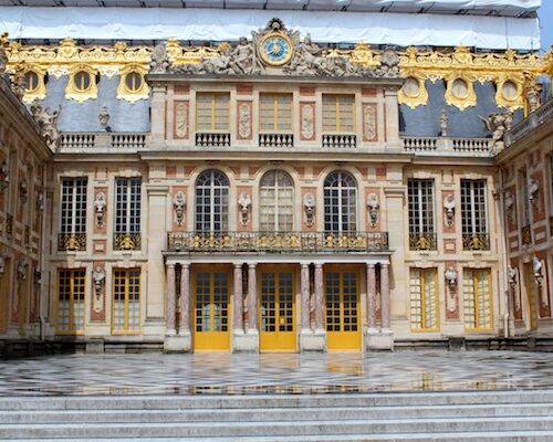 versailles with sun king clock